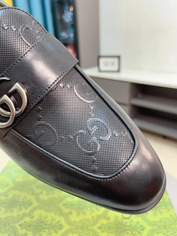 Men's shoes 💰500🌹🌹Niuli [GUCCI Gucci] A new style of formal men's leather shoes is coming~ The original quality upper is made of patent leather imported from Italy, the leather is soft and delicate, comfortable and soft first-layer cowhide lining, rubber wear-resistant outsole, the shoe shape is dignified and domineering, and the luxury charm cannot be concealed! The natural and free nouveau riche leads the trend. Code number: 38-44